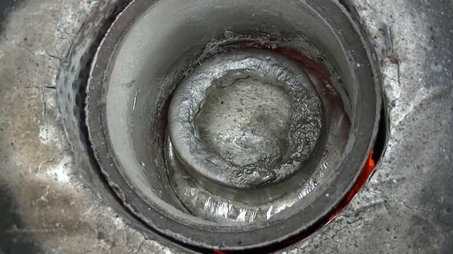 Расплавил алюминий как на канале Folk Сraft. melted aluminum by the method from YouTube смотреть онлайн
