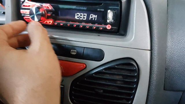 COMO DESLIGAR FRENTE DO PIONEER DEH 1550UB смотреть онлайн