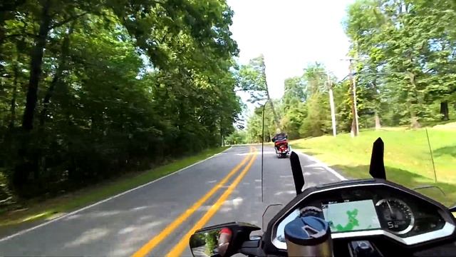 2023 Honda Goldwing DCT Tour Petit Jean State Park Arkansas смотреть онлайн
