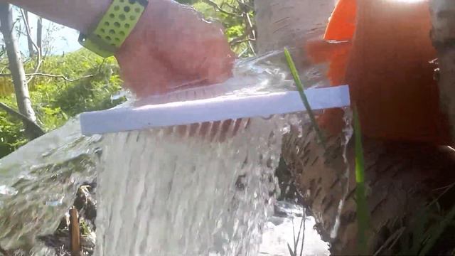 Initial test of 3D printed Coanda screen tile in our stream... смотреть онлайн