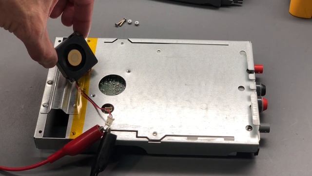 Fluke 199C Scopemeter Noisy Fan Repair смотреть онлайн