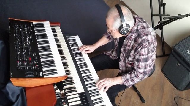 Genesis."Deep in the Motherlode" (cover). Performance by Jevgenij Novikov смотреть онлайн