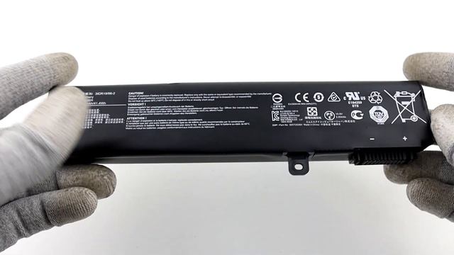Аккумулятор для ноутбука MSI GE62 GE72 ORG (10.8V 3834mAh) p/n: BTY-M6H смотреть онлайн