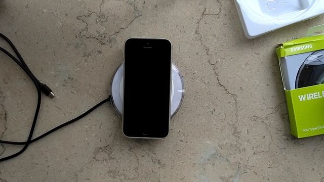 Беспроводная зарядка от Samsung 2 13.10.16 смотреть онлайн