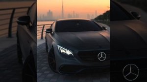 Да едет катит черный мерин я сижу в себе уверен?