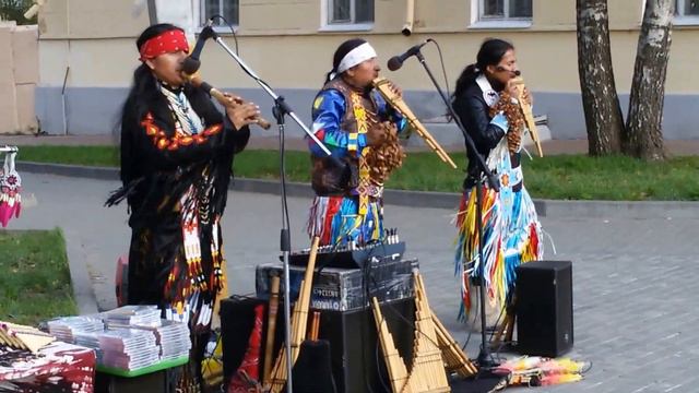 Camuendo Marka в г.Муроме. Nuestro Amor a la Tierra.8.09.2015г. смотреть онлайн