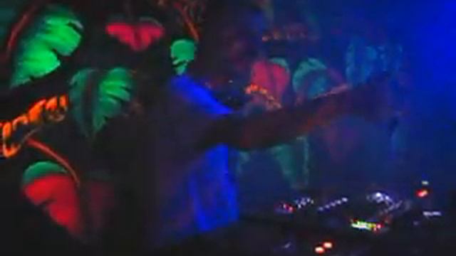 TRiBE of FRoG - 25/02/2006 смотреть онлайн