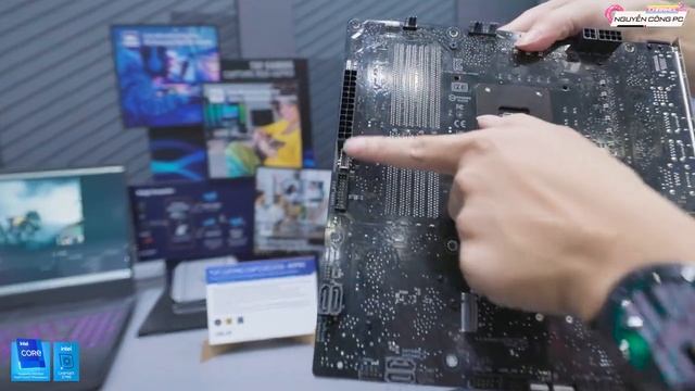 Trên tay RTX 4070 Megalodon - Tương lai VGA không cần dây nguồn! #computex2023 #asus смотреть онлайн