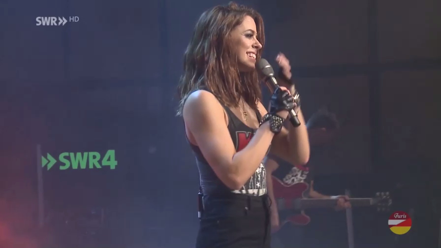 Vanessa Mai «Regenbogen» (SWR4 LIVE Konzert in Kaiserslautern 2018) смотреть онлайн