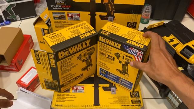 #DEWALT DCF888- DCF887 ||Made In USA || DEWALT DCF888B 20V Max XR Brushless Tool Connect Impact