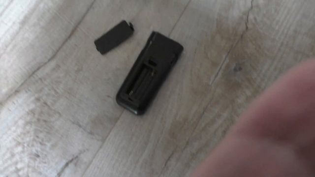 РОБОТ ПЫЛЕСОС / Redmond RV-r450 смотреть онлайн