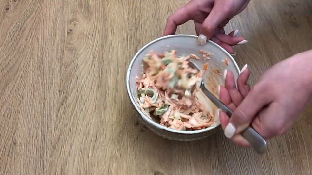 Куриный Бургер с Сыром | Amazon Meal Kit | Знаем что готовить! смотреть онлайн