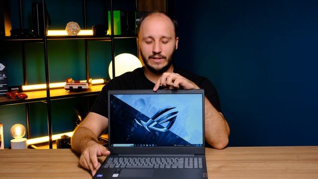БЮДЖЕТНЫЙ ВАРИАНТ ? Обзор ноутбука Lenovo IdeaPad 3 15IML05 смотреть онлайн