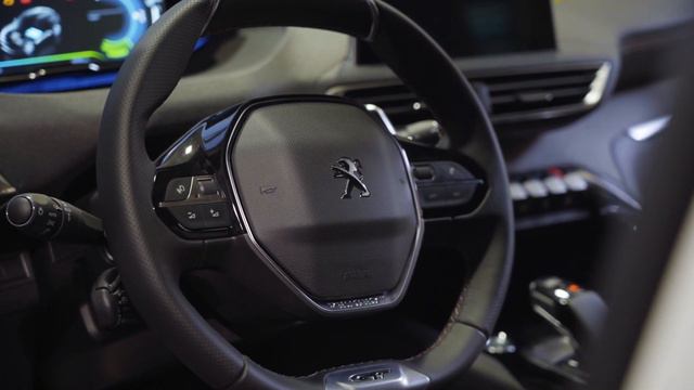 10. Dolhai Attila és az új Peugeot 3008 GT Hybrid смотреть онлайн