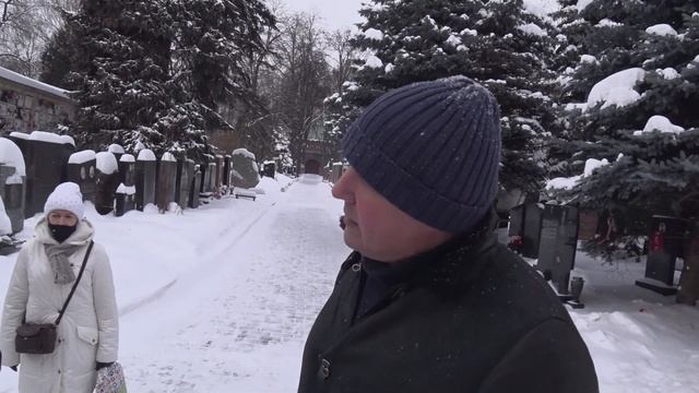 Экскурсия на место захоронения Лаврентия Берия 26.12.21 г. Депутат Залищак Владимир смотреть онлайн