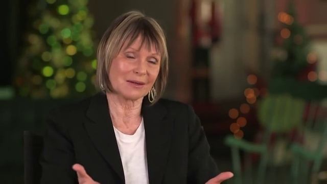 The Christmas Secret - Behind the Scenes смотреть онлайн