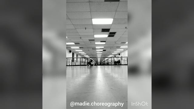 Ferrari -The Neighbourhood Choreography смотреть онлайн