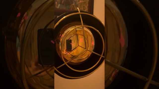 GoldyLux Too Hot™ 150W Halogen Bulb on Jovial Desk Lamp смотреть онлайн