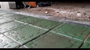 Полимерно песчаная плитка  спустя 5 лет поплыла. Исправляю данный косяк. Отвечаю на ваши вопросы.