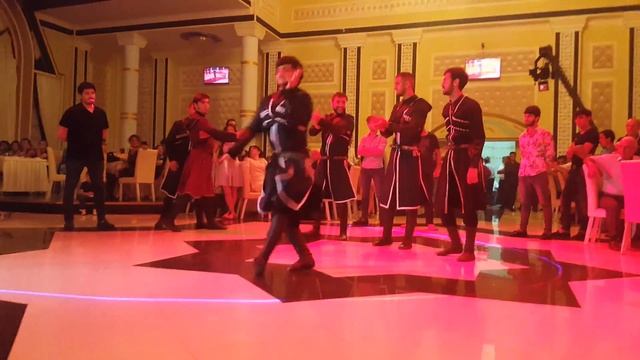 DIKIY KAVKAZ & RAMIL QASANOV НА СВАДЬБЕ ЛЕЗГИНКА ВЫСШИЙ УРОВЕНЬ 2017 SHEKI LEZGINKA BY ALISHKA смотреть онлайн