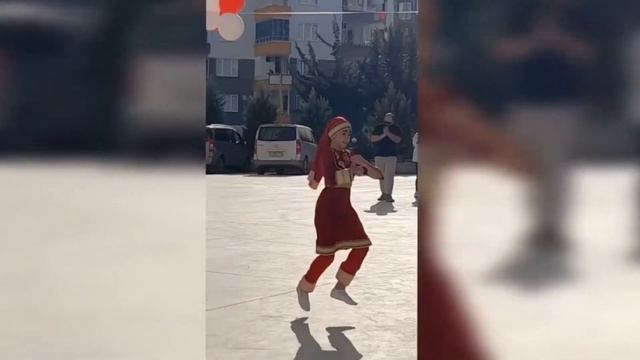 Аварский танец нашей соседки! смотреть онлайн
