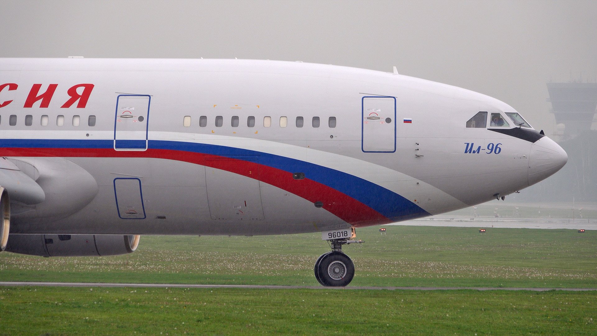 Правительственный Ил-96 отправляется на контрольный облёт. Внуково, май, 2023 смотреть онлайн