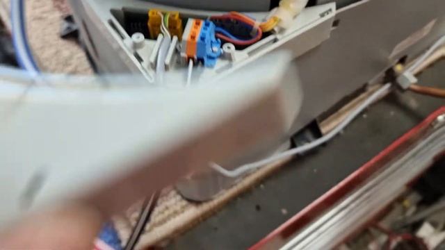 Truma бойлер нагрева воды газ и 220 б/у Трума смотреть онлайн