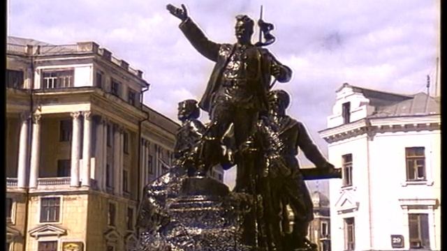 памятник борцам за власть Советов.avi смотреть онлайн