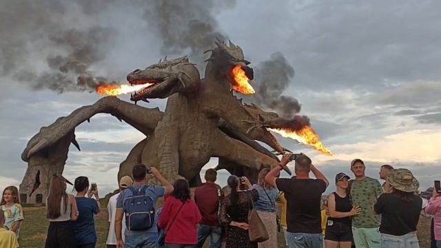 У Змея Горыныча (Кудыкина гора). смотреть онлайн