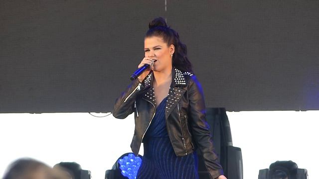 Saara Aalto - Monsters - 34 Language version (Eurovision Village 2018, Lisbon) смотреть онлайн