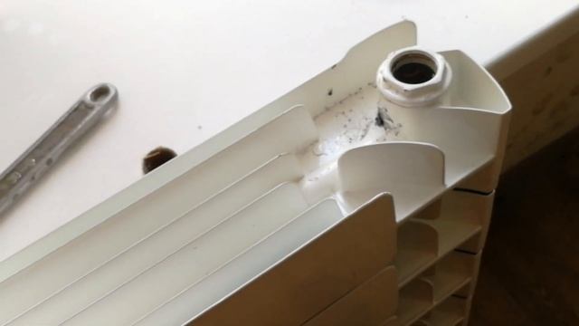 Рифар бэйс Полубиметалл который категорически нельзя ставить на центральное отопление в г. Ковров.