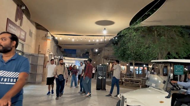 Dubai, UAE Al Seef Night Walking Tour - 4K60fps with iPhone 15 Pro Max смотреть онлайн