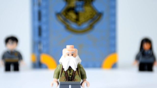 LEGO Harry Potter Moment: Hogwarts Charms Class смотреть онлайн