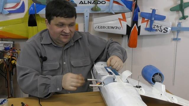 Boeing 787 из пенопласта / 17 часть / ALNADO смотреть онлайн
