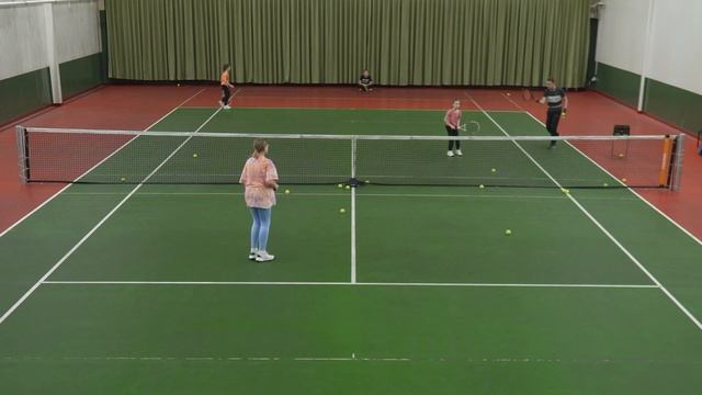 Тренировка парной игры | Большой теннис смотреть онлайн