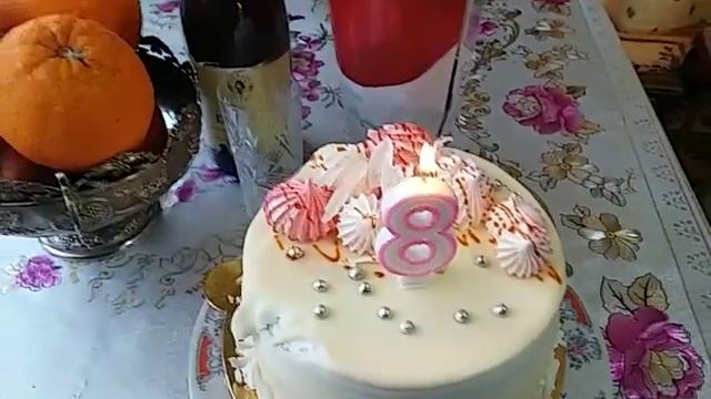 За милых дам !С праздником вас дорогие мои !Любви, счастья и здоровья и всех благ! смотреть онлайн