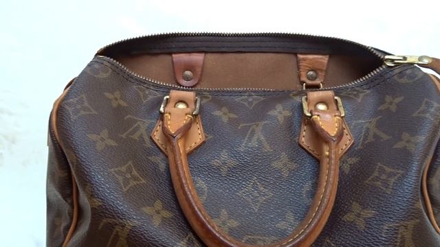 LOUIS VUITTON VACHETTA CONDITION TEST - Saphir Leather Lotion! смотреть онлайн