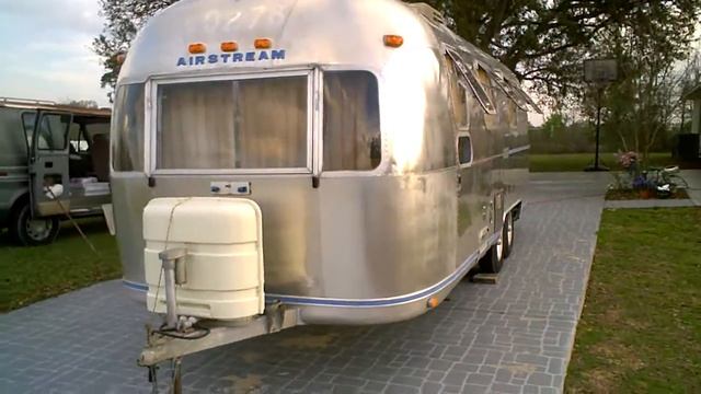 AIRSTREAM 1976-25ft-Land Yacht-Tradewind-Classic Vintage Caravan-"FOR SALE" FLORIDA смотреть онлайн