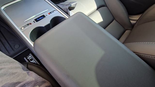 BASENOR Tesla Model 3 Model Y Center Console Cover TPE Armrest Cover Non-Slip Protector ? смотреть онлайн
