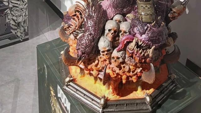 Doom slayer statue in hand images prime 1 studio смотреть онлайн