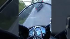 Бешеная езда на мотоцикле от первого лица