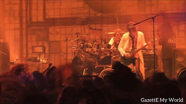 The GazettE 『BURIAL APPLICANT』LIVE