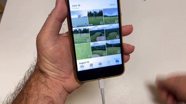 IPhone IPad Lightning to SD Card Camera Reader Works Great смотреть онлайн