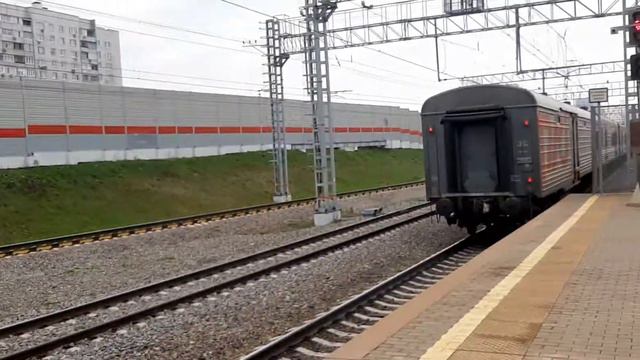 ЭП20 - 052 и фирменный "Янтарь" смотреть онлайн