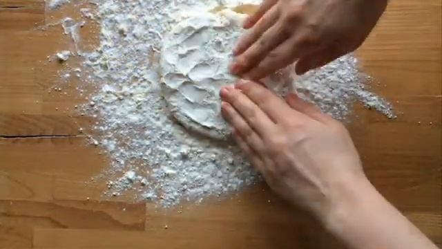Как использовать 3D формочки для печенья. Рецепт имбирного печенья. смотреть онлайн
