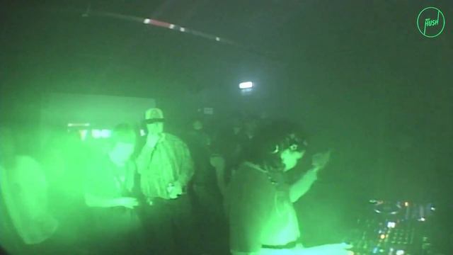 Intra DJ Set | Keep Hush X Berghaus Presents: Off Sight Newcastle смотреть онлайн