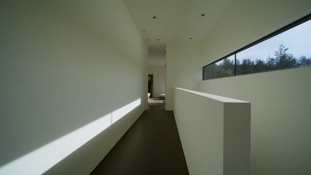 Architect Designs a Beautiful Modern Home Connected to Nature (House Tour) смотреть онлайн