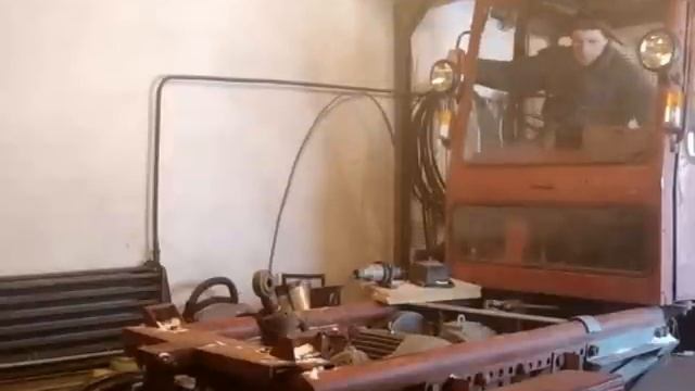 Запуск трактора электродвигателем через ВОМ . смотреть онлайн