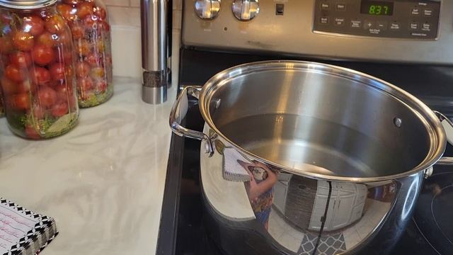 ЗАКРУТКА ПОМИДОР/МОЖНО ЛИ ПРОДАВАТЬ СВОИ ОВОЩИ В АМЕРИКЕ ? смотреть онлайн