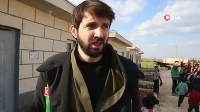 Milli basketbolcu Furkan Aldemir’den alkış alan yardım смотреть онлайн